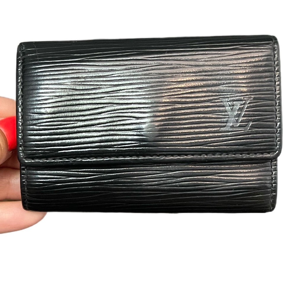 Clean Louis Vuitton Black Epi Leather 6 Key & Card Holder